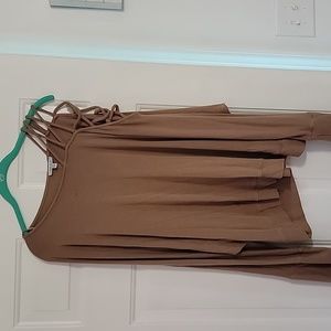 Boutique cold shoulder top